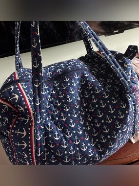 Like New ~ Nautical Anchor Quilted Weekender Bag